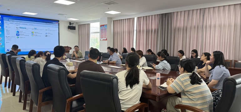 研究生院开展数据处理专题培训会